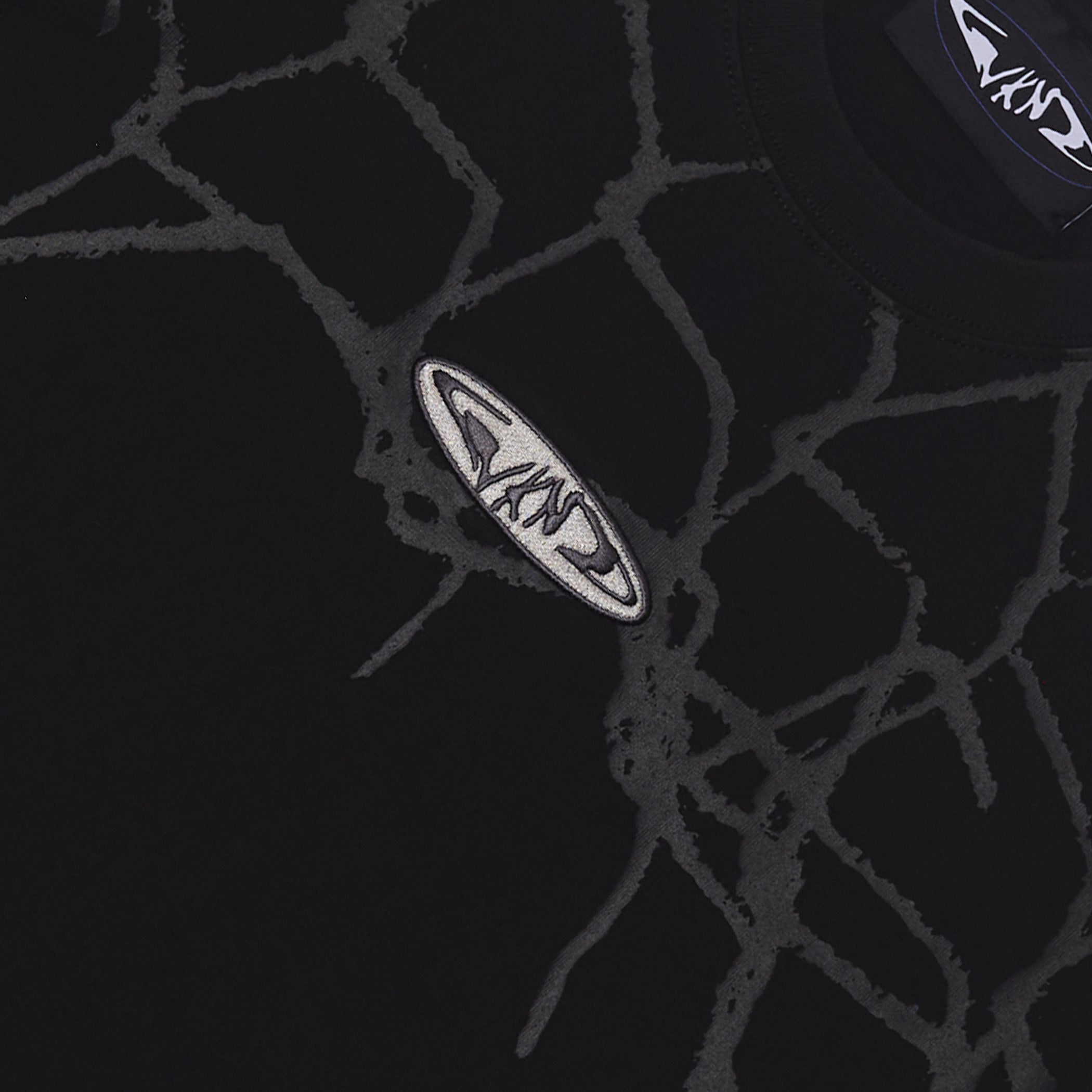 Fishbone Emblem Tee - Black – WKND SKATEBOARDS
